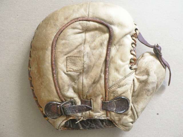 Spalding BXB Basemitt Back